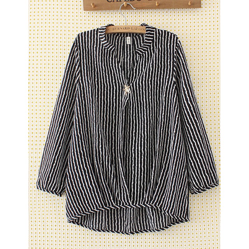 Elegant Black+white Color-macthing Decorated Shirt Elegant Black+white Color-macthing Decorated Shirt